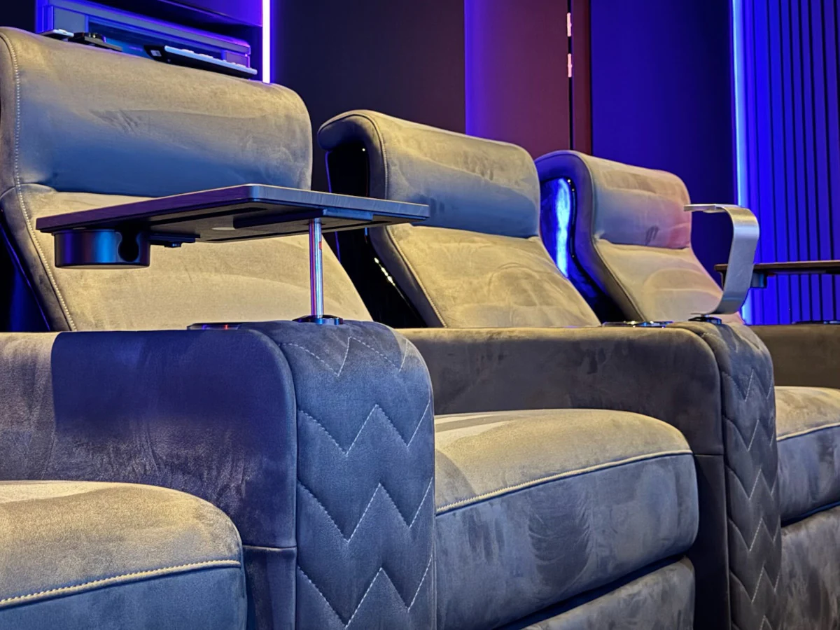 AV Concept Products - Mandalay / Fauteuil motorisé en Alcantara - Triple motorisation - Image 3
