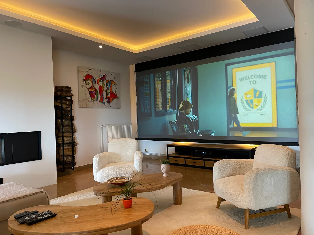 AV Concept Products CeilingScreen Tensioned X (BlackDrop 40cm) - Infinity+ (Sortie de toile à l'arrière) - Image 5