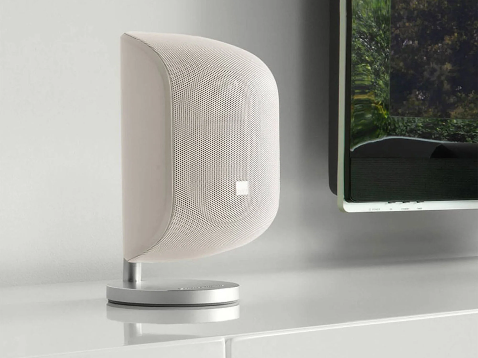 Bowers & Wilkins M1 MKII - Image 2