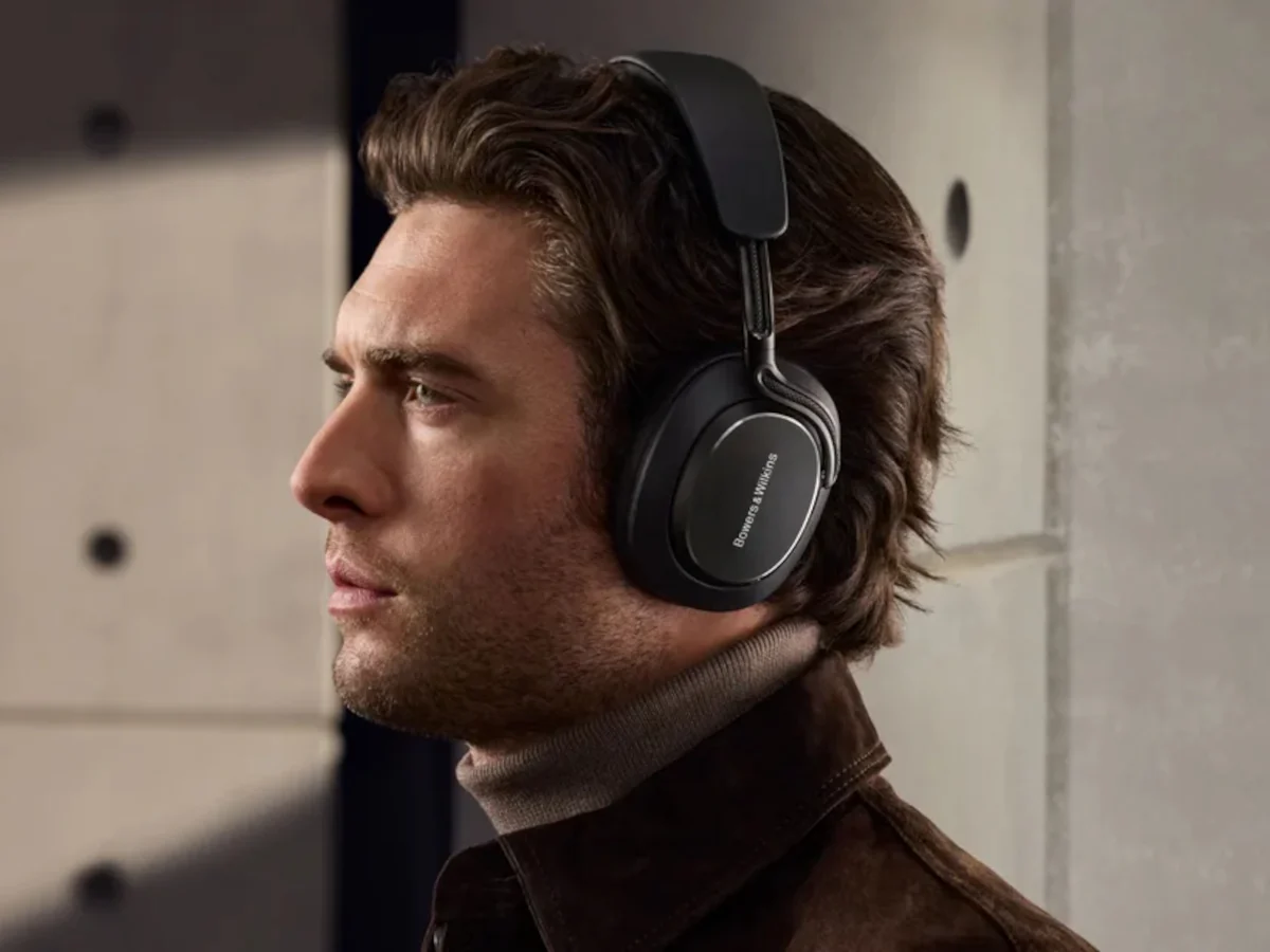 Bowers & Wilkins PX8 S2 - Image 15