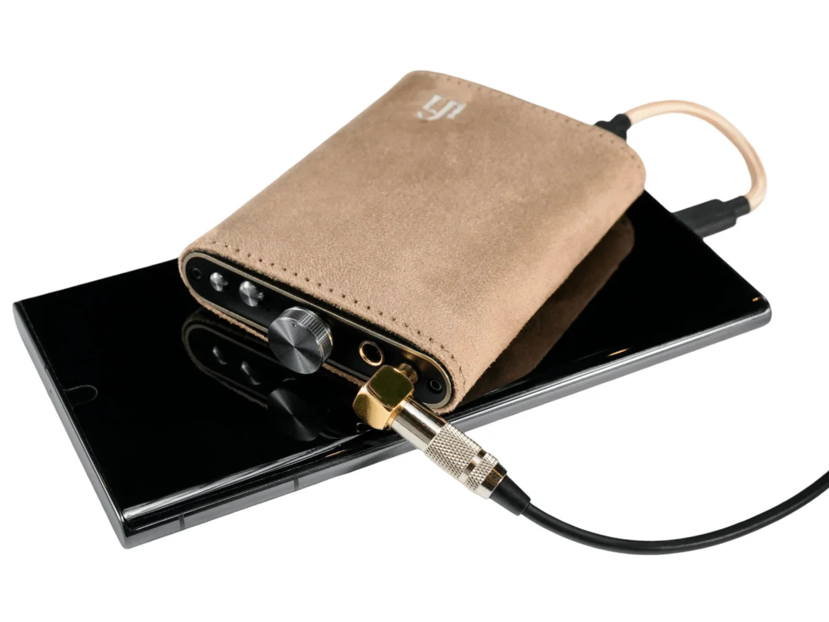 iFi Audio Hip Case 3 - Image 6